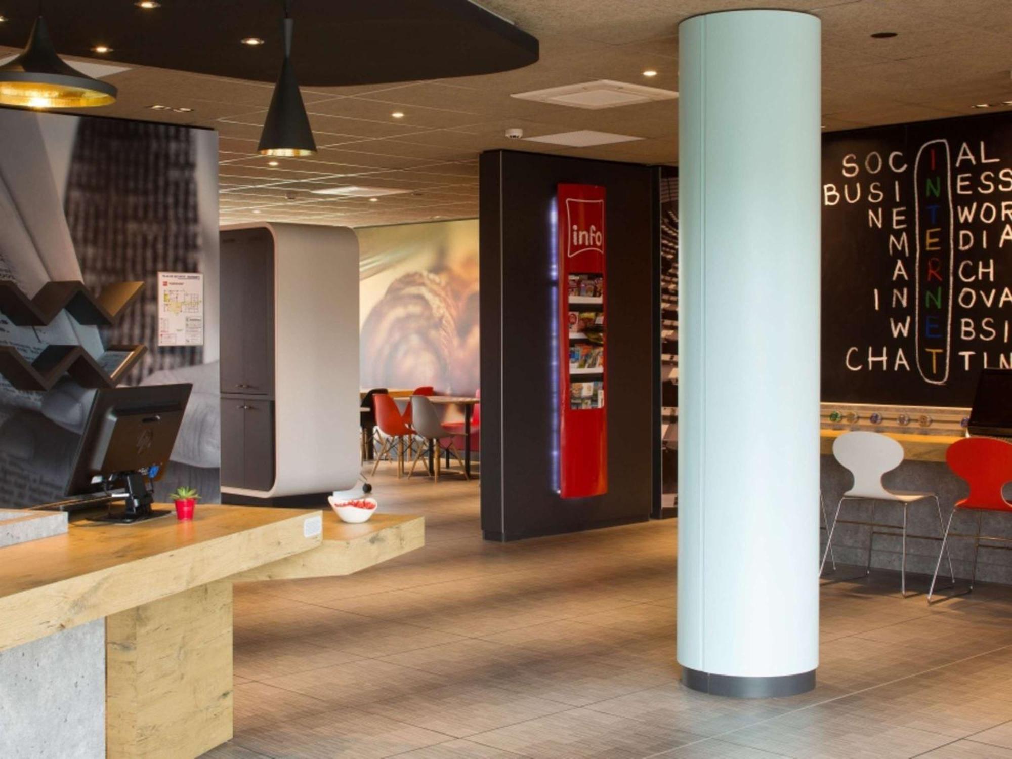 Ibis Montceau Les Mines Hotel Kültér fotó