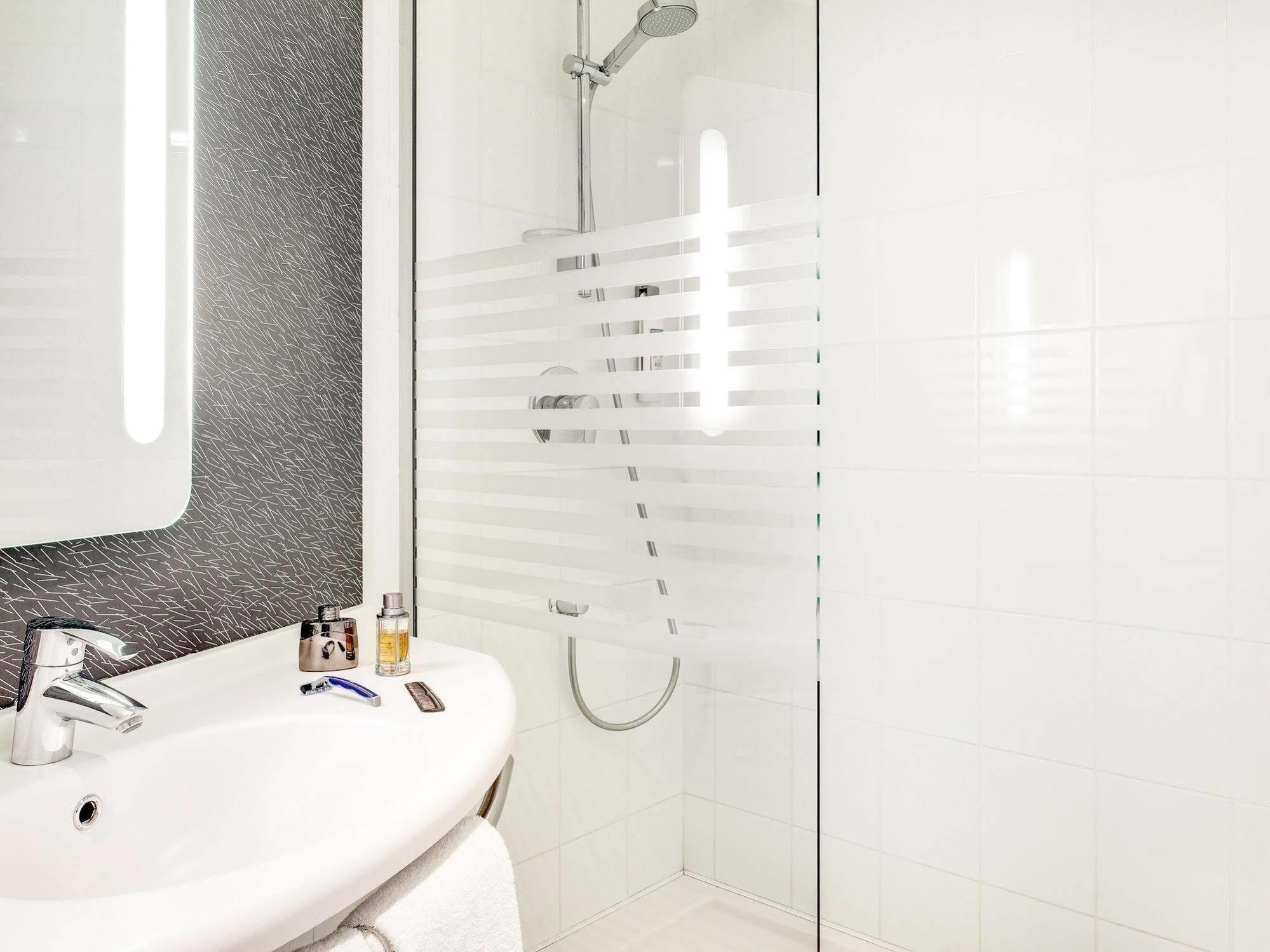 Ibis Montceau Les Mines Hotel Kültér fotó
